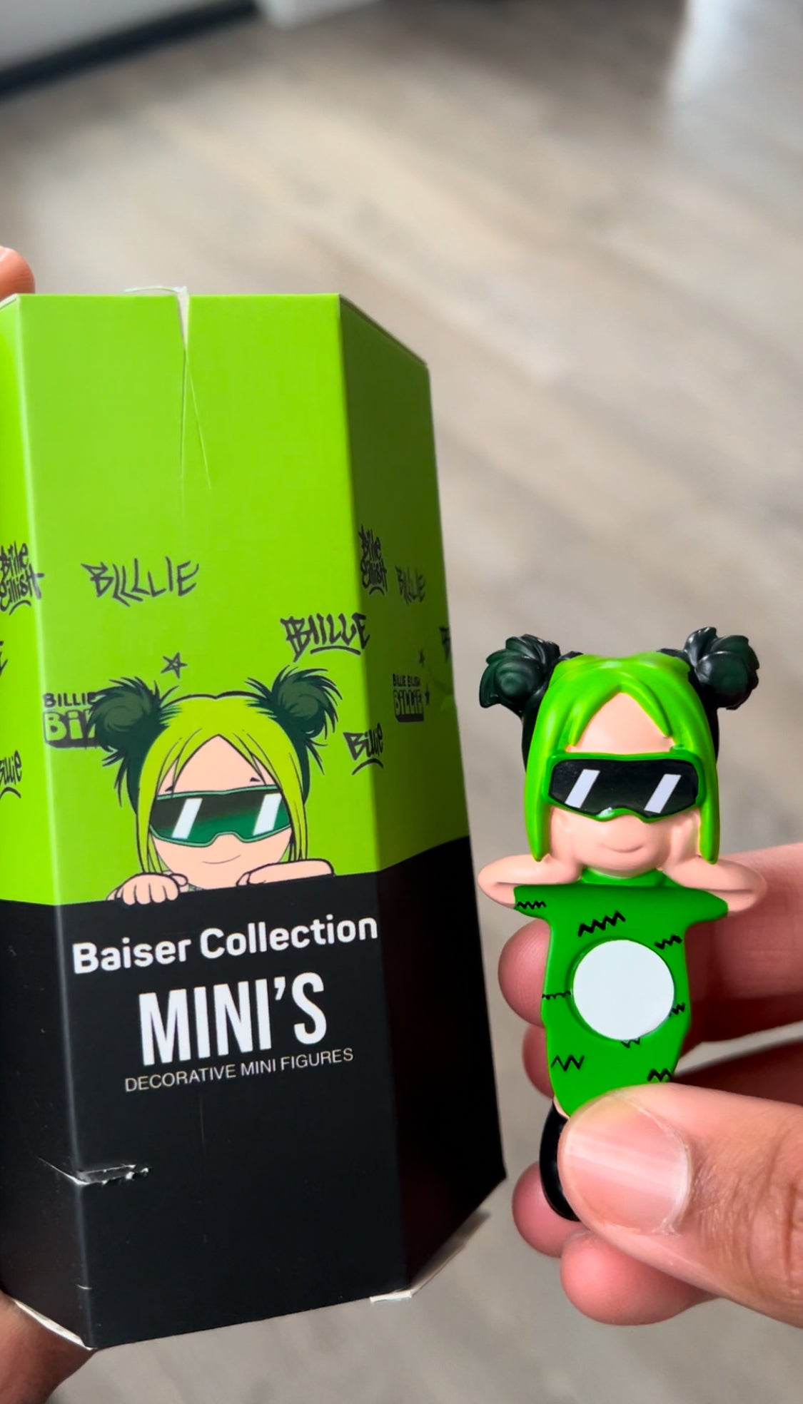 Billie Mini