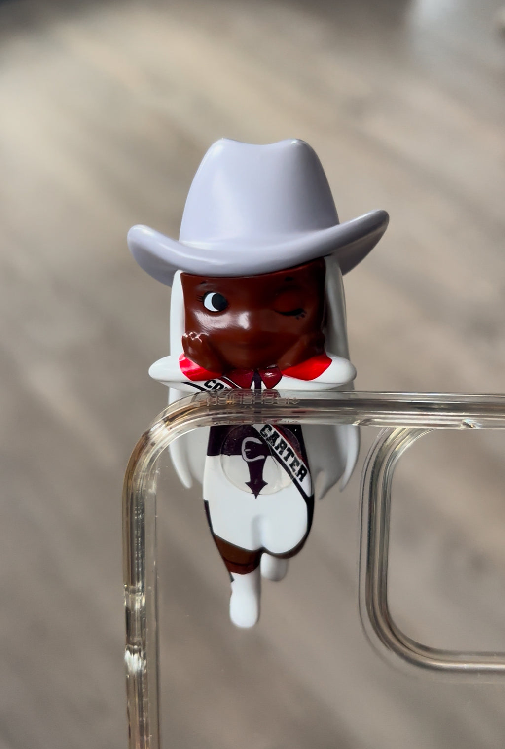Yonce Mini